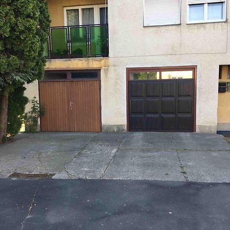 Fonix Apartman Apartment Кестели Екстериор снимка
