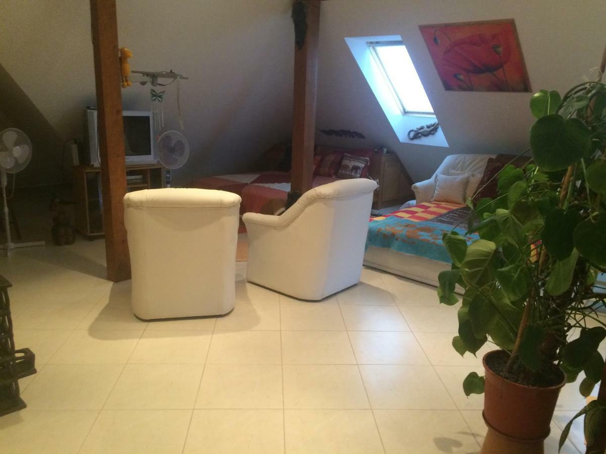 Fonix Apartman Apartment Кестели Екстериор снимка