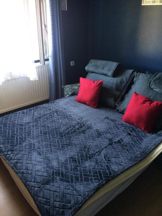 Fonix Apartman Apartment Кестели Екстериор снимка